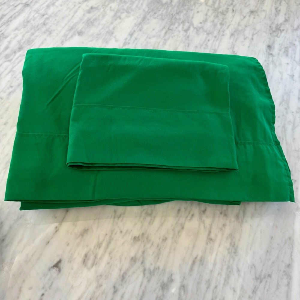 Jill Morgan Twin 3 piece sheet set. Green